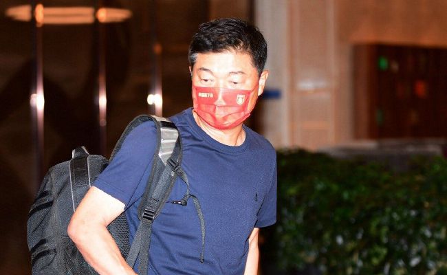 西装gay老板办公室激情视频