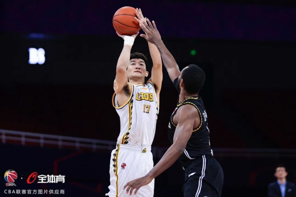五十路竹内梨惠丝袜